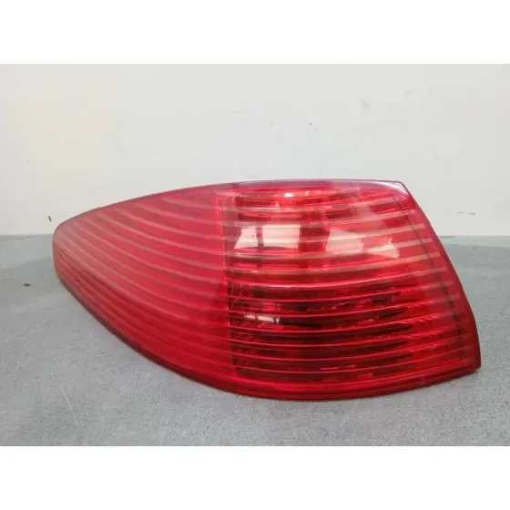Piloto Trasero Izquierdo para Peugeot 607 (S2)