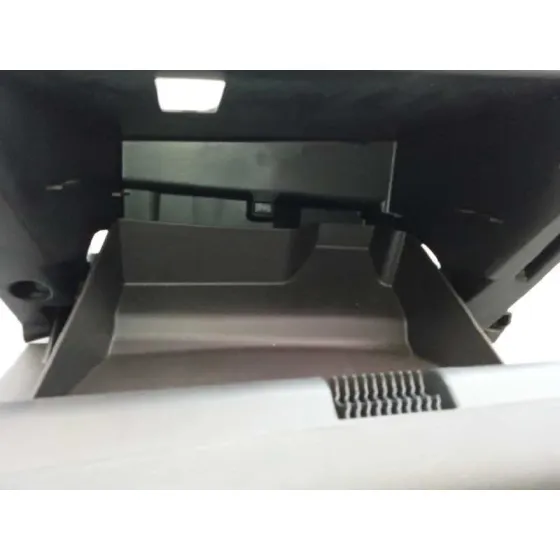 Guantera para Opel Astra J Lim.