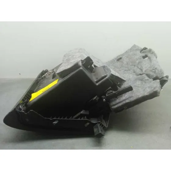 Guantera para Opel Astra J Lim.
