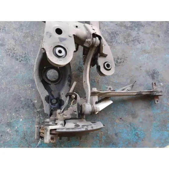 Puente Trasero para Lexus Ct