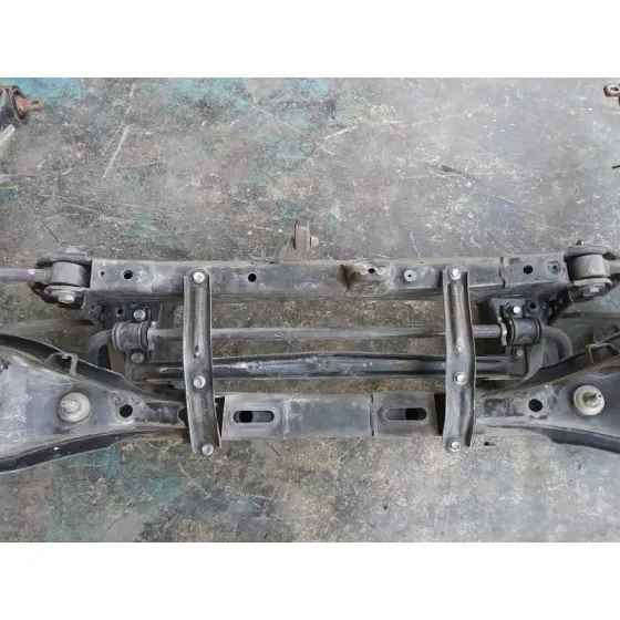 Puente Trasero para Lexus Ct