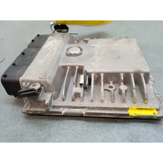 Centralita Motor Uce para Audi A3 (8P)