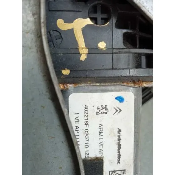 Elevalunas Delantero Izquierdo para Citroën Ds3