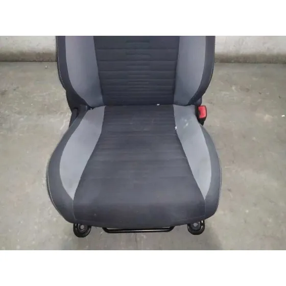 Asiento Delantero Derecho para Toyota Auris Touring Sports (E18)