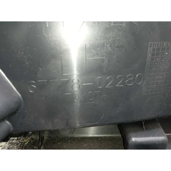 Guarnecido Puerta Delantera Izquierda para Toyota Auris Touring Sports (E18)