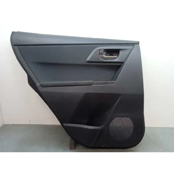 Guarnecido Puerta Trasera Izquierda para Toyota Auris Touring Sports (E18)