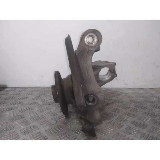 Mangueta Delantera Izquierda para Volkswagen Passat Lim. (362)