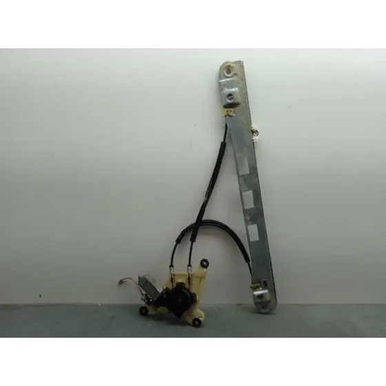 Elevalunas Delantero Derecho para Nissan Nv 400