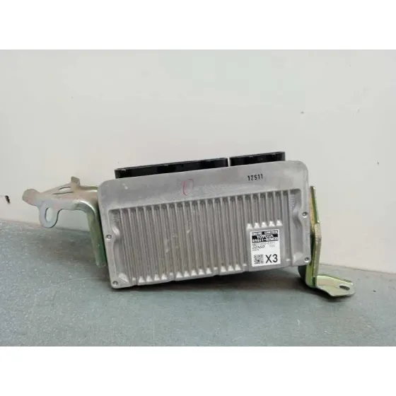 Centralita Motor Uce para Toyota Auris Touring Sports (E18)