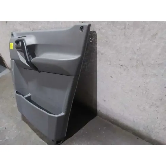 Guarnecido Puerta Delantera Derecha para Mercedes-Benz Sprinterii Caja Cerrada (Desde 01.06)
