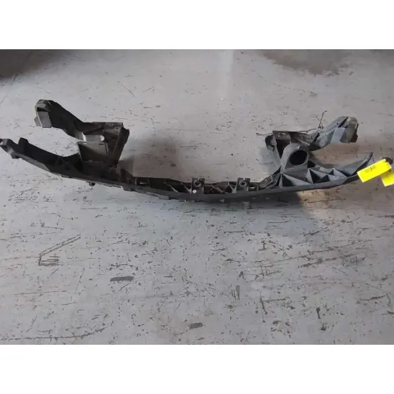 Panel Frontal para Mercedes-Benz Sprinterii Caja Cerrada (Desde 01.06)