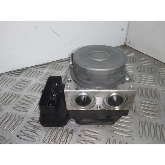 Abs para Toyota Corolla (E18)