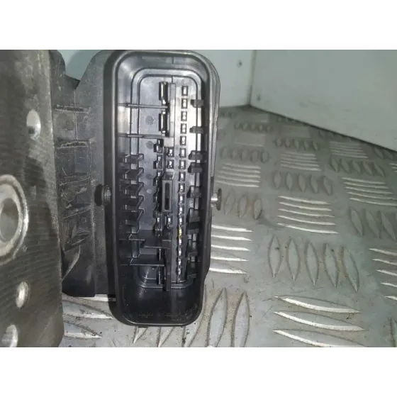 Abs para Toyota Corolla (E18)