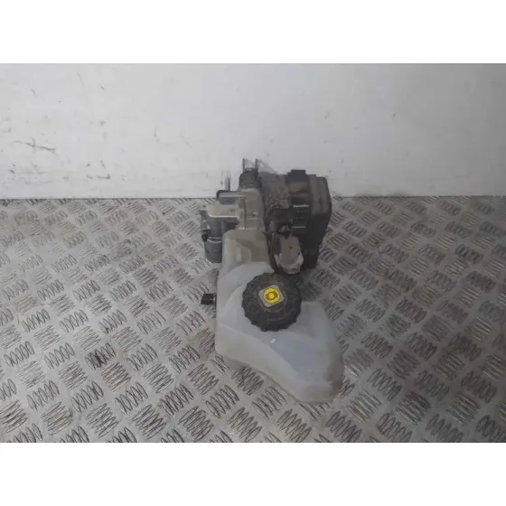 Bomba Freno para Toyota Corolla (E18)