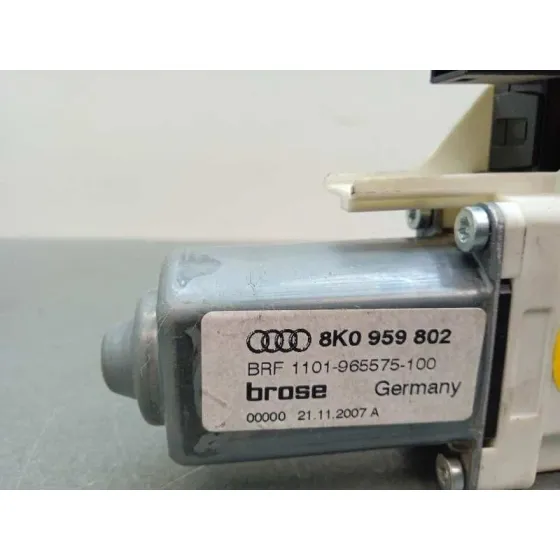 Motor Elevalunas Delantero Derecho para Audi A4 Ber. (B8)