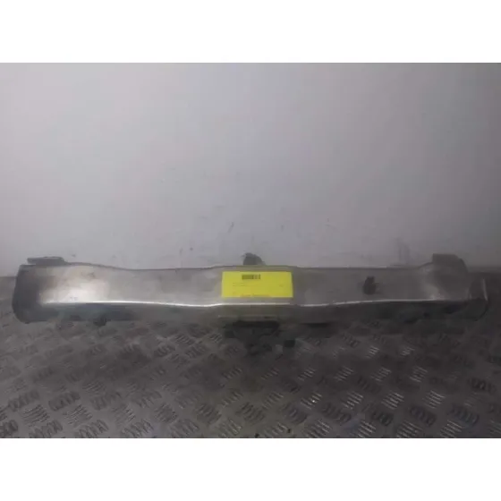 Panel Frontal para Toyota Corolla Verso (R1)