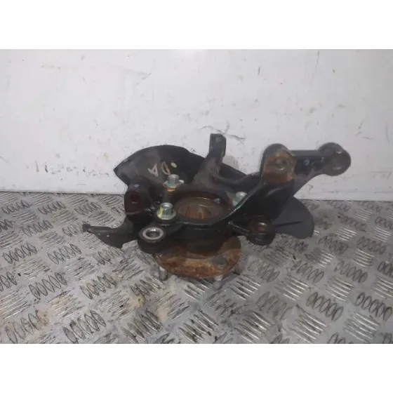 Mangueta Delantera Izquierda para Mazda 2 Lim. ()