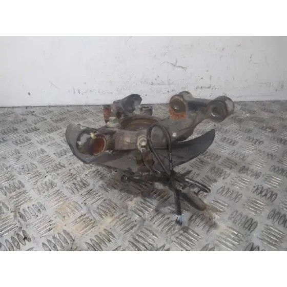 Mangueta Delantera Derecha para Mazda 2 Lim. ()