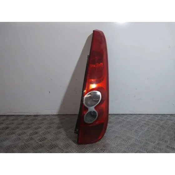 Piloto Trasero Derecho para Ford Fiesta (Cbk)