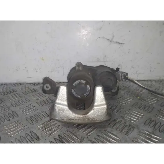 Pinza Freno Trasera Izquierda para Toyota Corolla (E18)