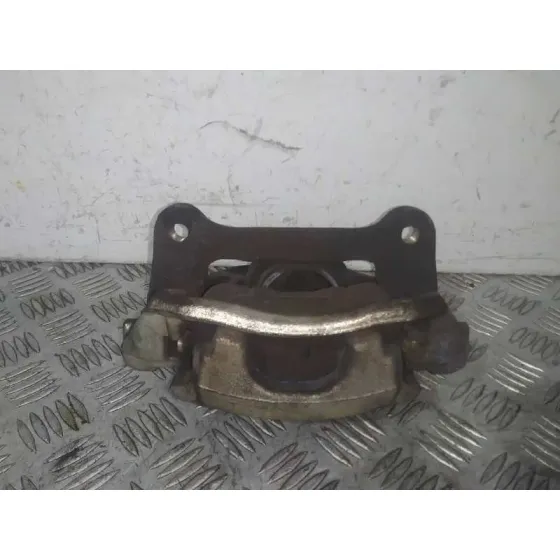 Pinza Freno Delantera Izquierda para Toyota Corolla (E18)
