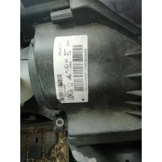 Faro Izquierdo para Lancia Delta (181)