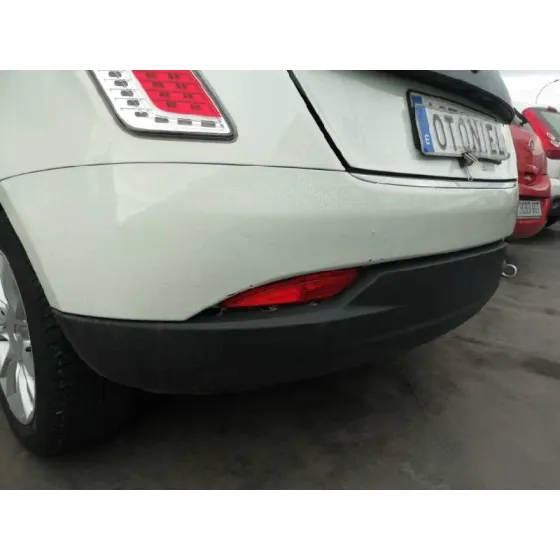 Paragolpes Trasero para Lancia Delta (181)