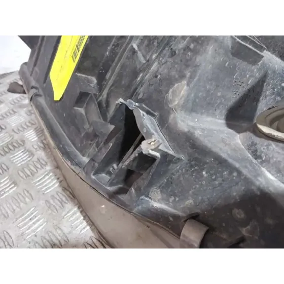 Faro Derecho para Audi A6 Berlina (4B2)