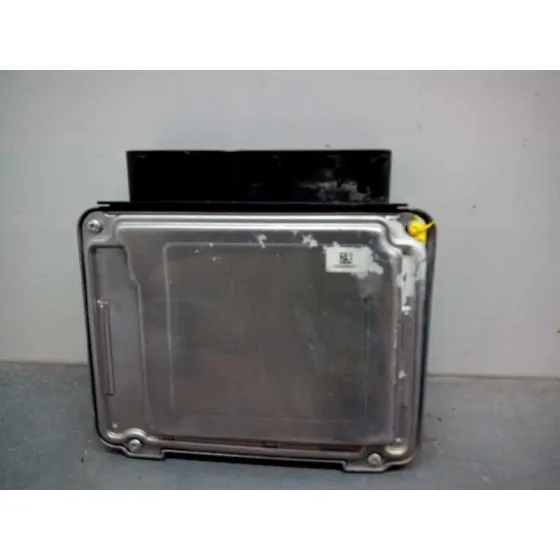 Centralita Motor Uce para Seat Ibiza (Kj1)