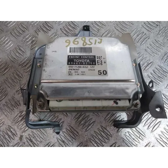 Centralita Motor Uce para Toyota Corolla (E12)