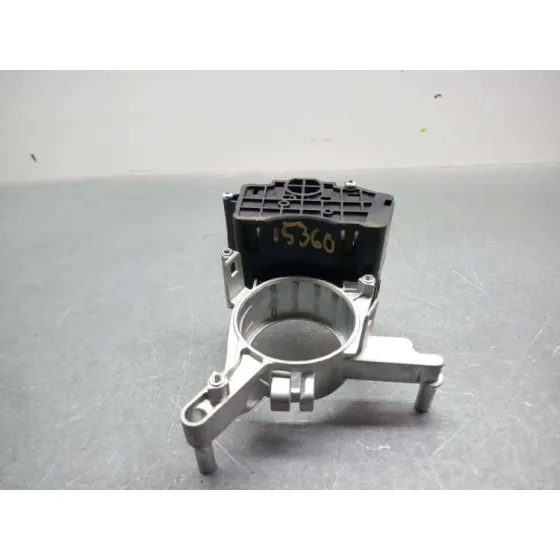 Mando Limpia para Mercedes-Benz Sprinterii Caja Cerrada (Desde 01.06)