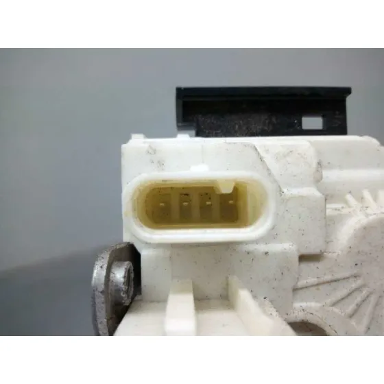 Cerradura Puerta Delantera Derecha para Mercedes-Benz Sprinterii Caja Cerrada (Desde 01.06)