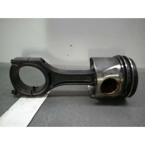 Piston para Mercedes-Benz Sprinterii Caja Cerrada (Desde 01.06)