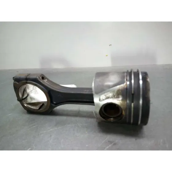 Piston para Mercedes-Benz Sprinterii Caja Cerrada (Desde 01.06)