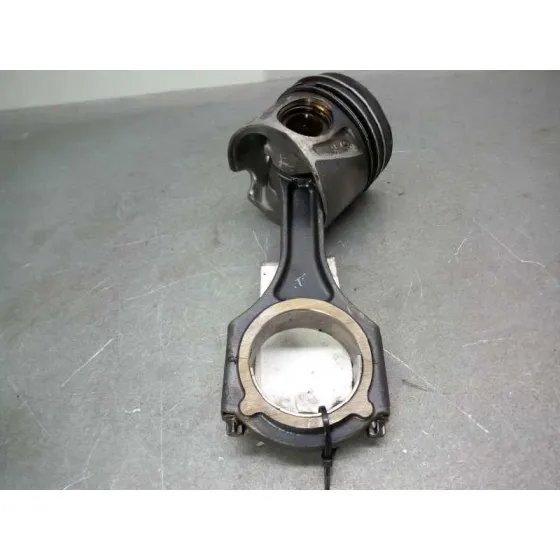 Piston para Mercedes-Benz Sprinterii Caja Cerrada (Desde 01.06)