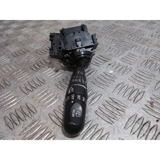 Mando Limpia para Toyota Corolla (E12)