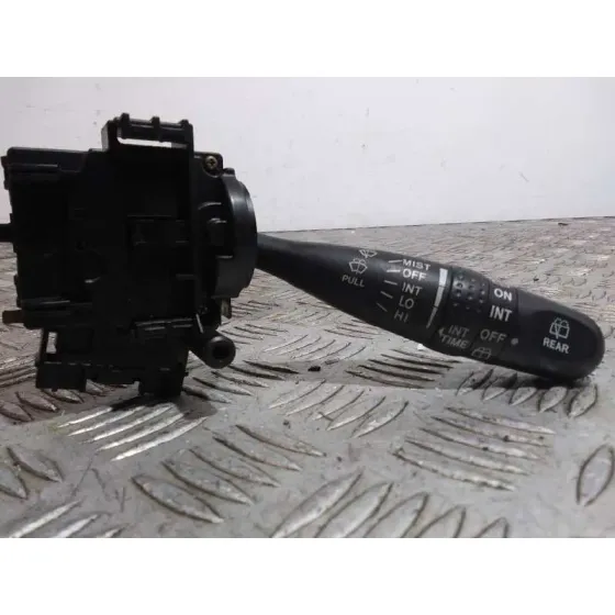 Mando Limpia para Toyota Corolla (E12)