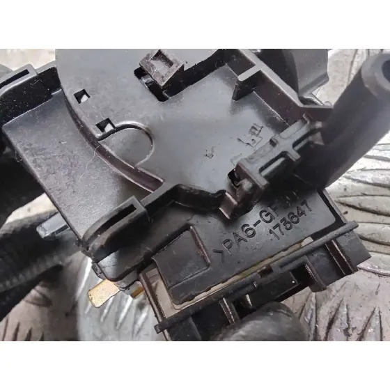 Mando Limpia para Toyota Corolla (E12)