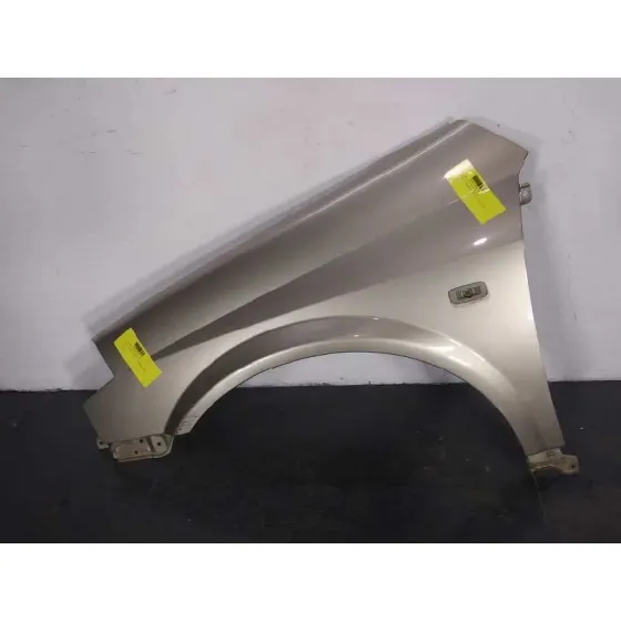 Aleta Delantera Izquierda para Nissan Primera Berlina (P12)