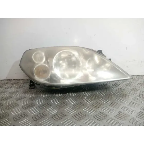 Faro Derecho para Nissan Primera Berlina (P12)