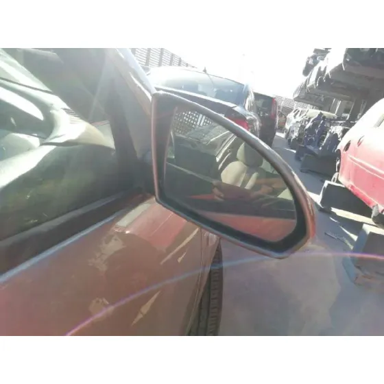 Retrovisor Derecho para Nissan Primera Berlina (P12)