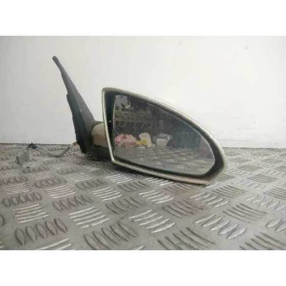 Retrovisor Derecho para Nissan Primera Berlina (P12)
