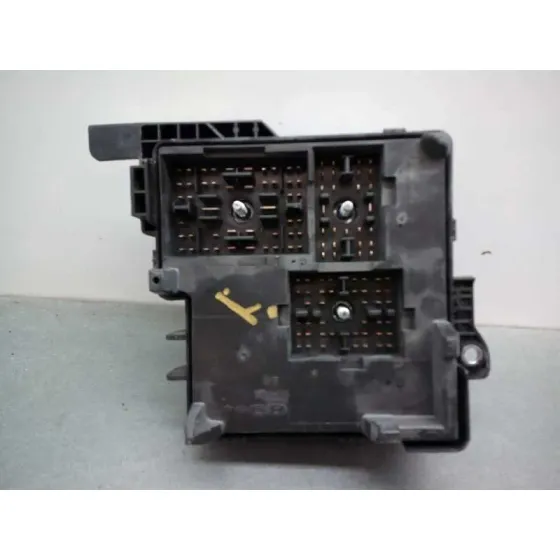 Caja Reles / Fusibles para Hyundai I30