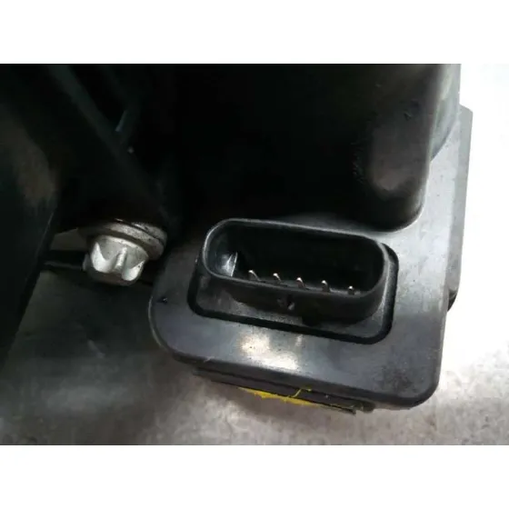 Caja Mariposa para Mercedes-Benz Sprinterii Caja Cerrada (Desde 01.06)
