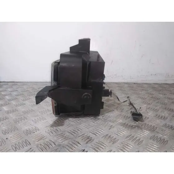 Faro Antiniebla Derecho para Cadillac Cts