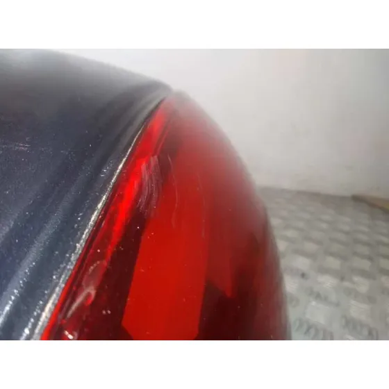 Piloto Trasero Derecho para Peugeot 208