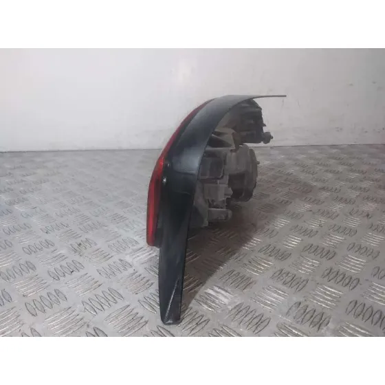 Piloto Trasero Izquierdo para Peugeot 208