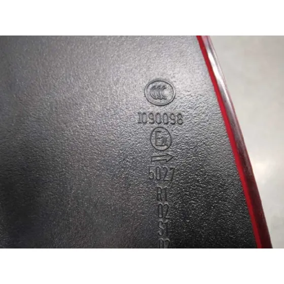 Piloto Trasero Derecho para Opel Astra J Lim.