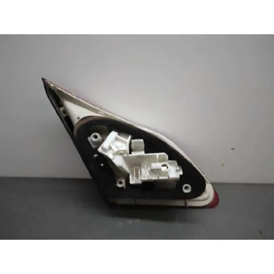 Piloto Trasero Derecho Interior para Opel Astra J Lim.