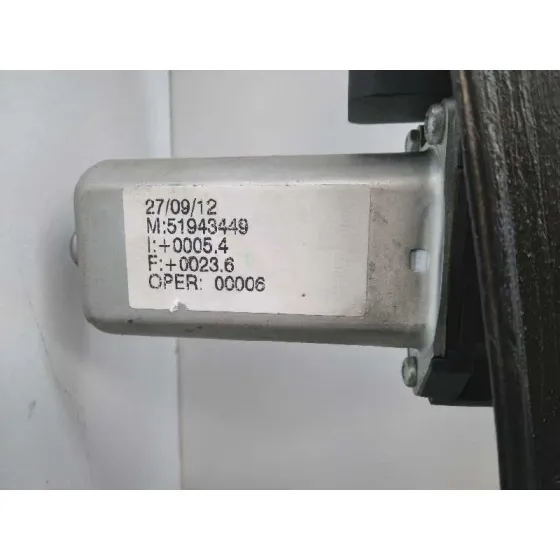 Elevalunas Delantero Izquierdo para Lancia Delta (181)